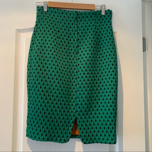 ⭐️ H&M Jacquard Green Polka Dot Pencil Skirt - Picture 4 of 6